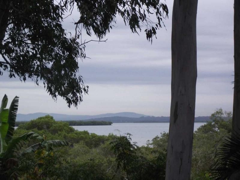 6 McBean Street, Karragarra Island QLD 4184