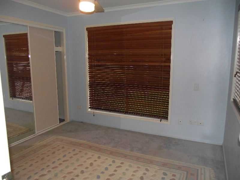 6 Cowes Street, Macleay Island QLD 4184