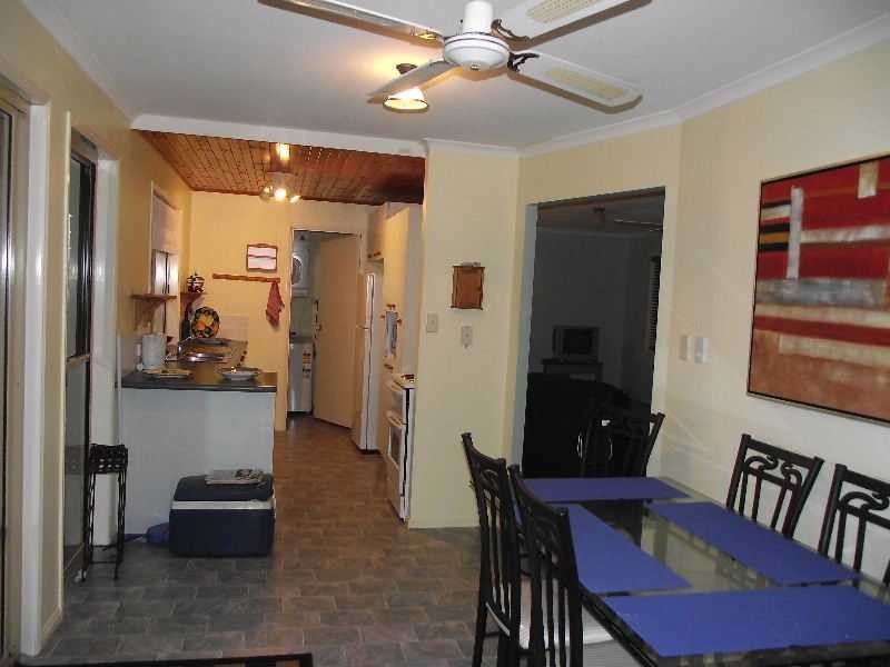 6 Cowes Street, Macleay Island QLD 4184