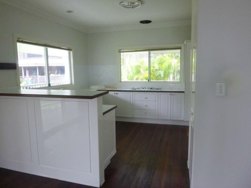 69 Coondooroopa Drive, Macleay Island QLD 4184