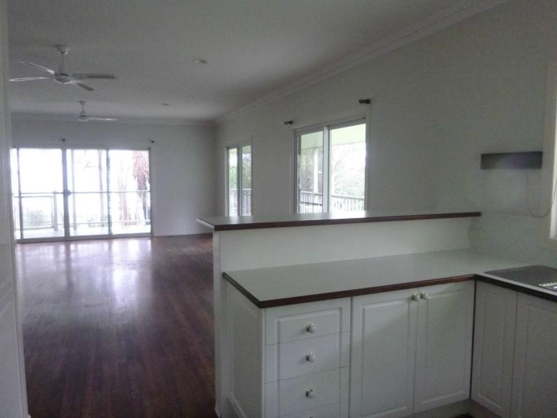 69 Coondooroopa Drive, Macleay Island QLD 4184