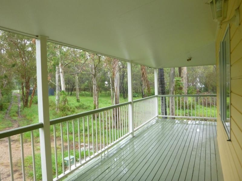 69 Coondooroopa Drive, Macleay Island QLD 4184