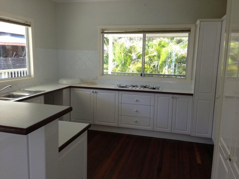 69 Coondooroopa Drive, Macleay Island QLD 4184