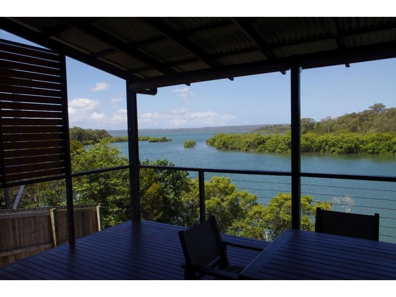 8 Alawa Street, Macleay Island QLD 4184