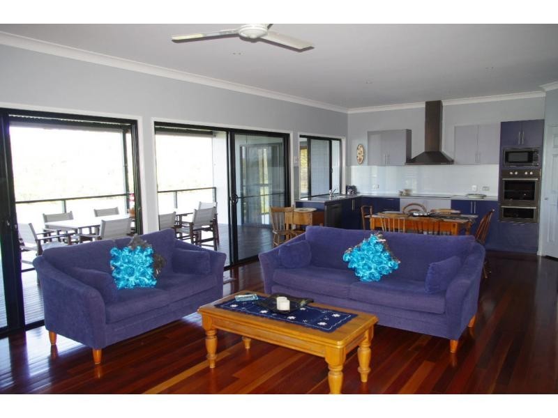 8 Alawa Street, Macleay Island QLD 4184