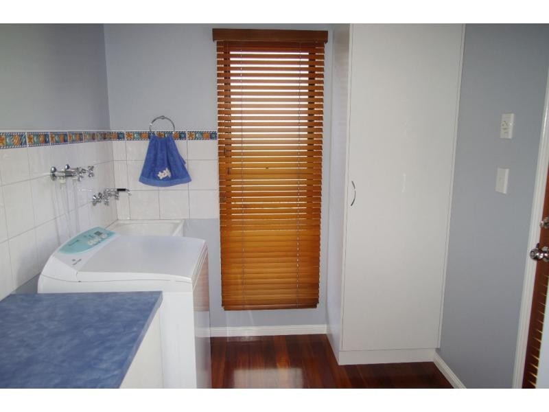 8 Alawa Street, Macleay Island QLD 4184