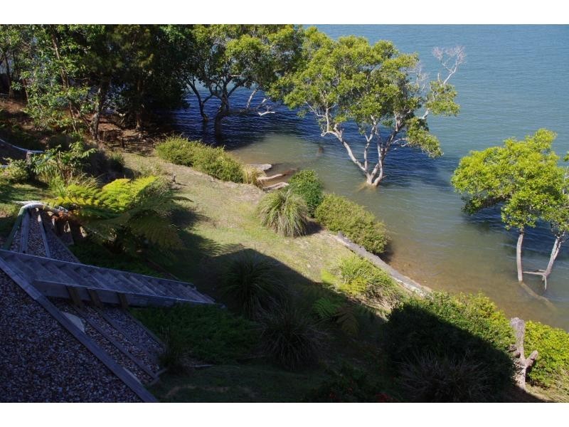8 Alawa Street, Macleay Island QLD 4184