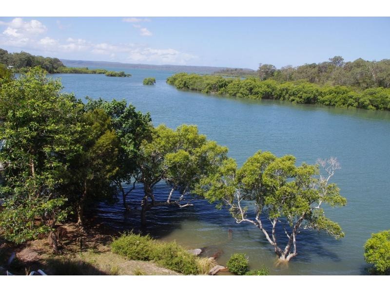 8 Alawa Street, Macleay Island QLD 4184