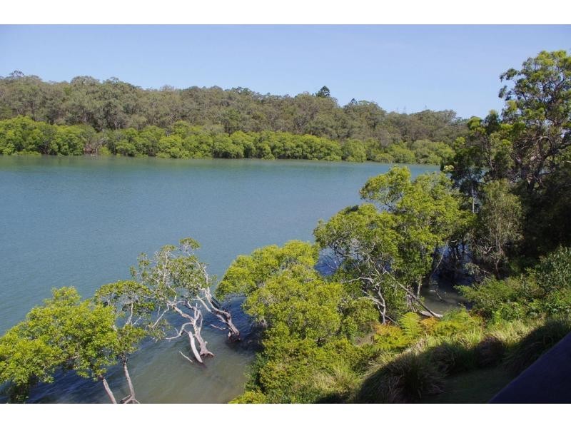 8 Alawa Street, Macleay Island QLD 4184