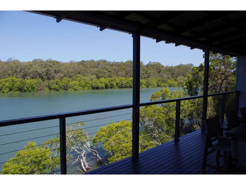 8 Alawa Street, Macleay Island QLD 4184
