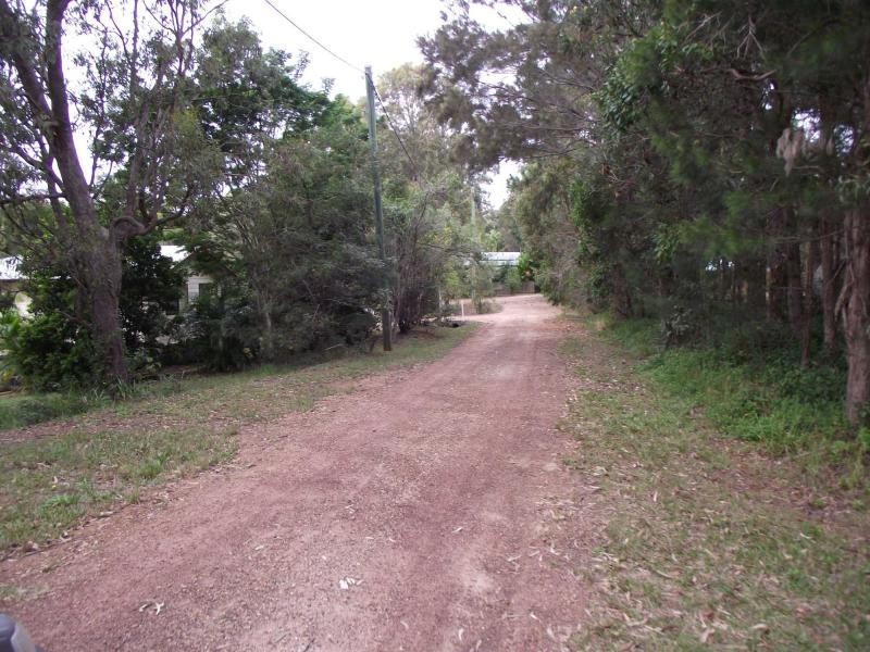 13 Flora Street, Lamb Island QLD 4184