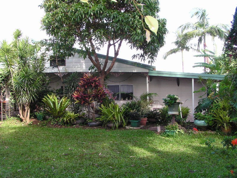 14 Lovell Parade, Lamb Island QLD 4184