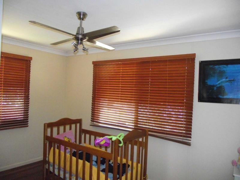 10 Double Bay Street, Macleay Island QLD 4184