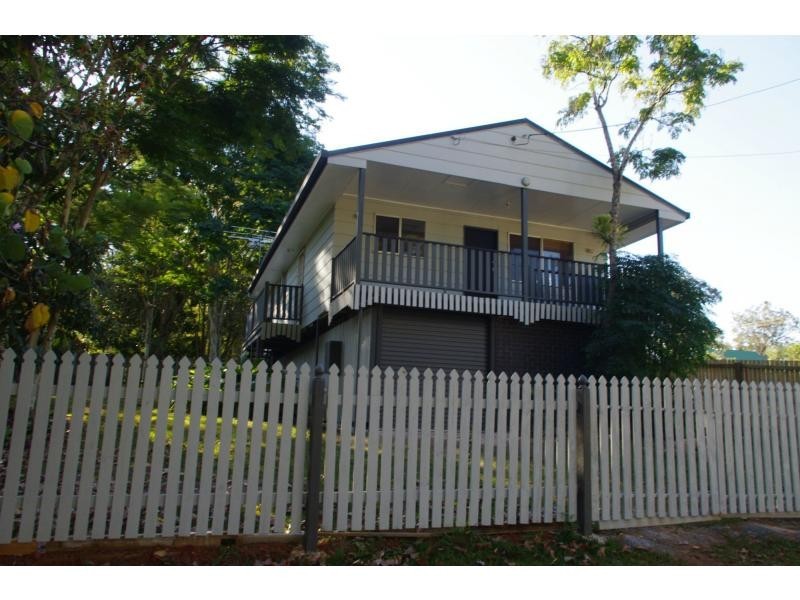 5 Nectar Street, Lamb Island QLD 4184