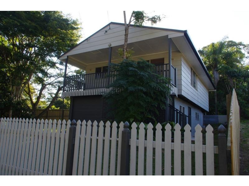 5 Nectar Street, Lamb Island QLD 4184
