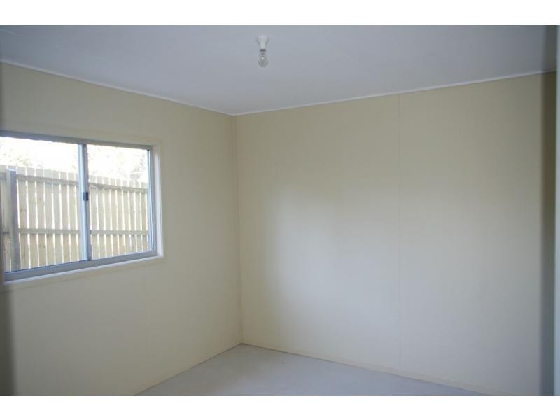 5 Nectar Street, Lamb Island QLD 4184
