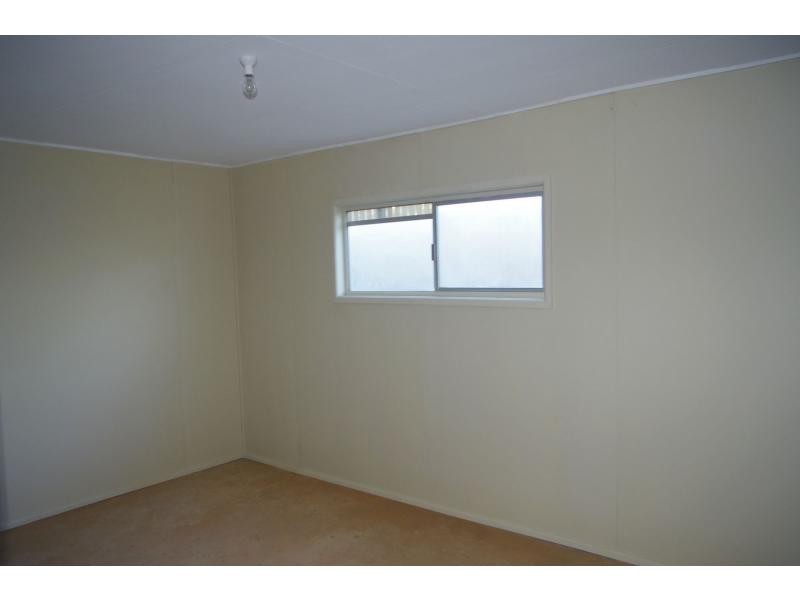 5 Nectar Street, Lamb Island QLD 4184