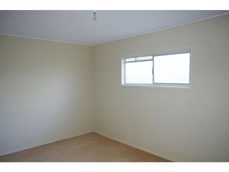 5 Nectar Street, Lamb Island QLD 4184