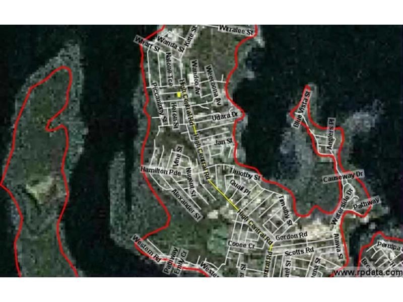 8 Noogie Street, Macleay Island QLD 4184