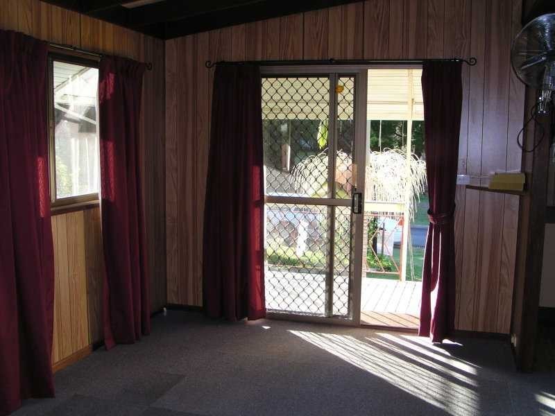 24 Udara Street, Macleay Island QLD 4184