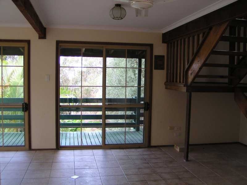 15 Golden Sands Boulevard, Macleay Island QLD 4184