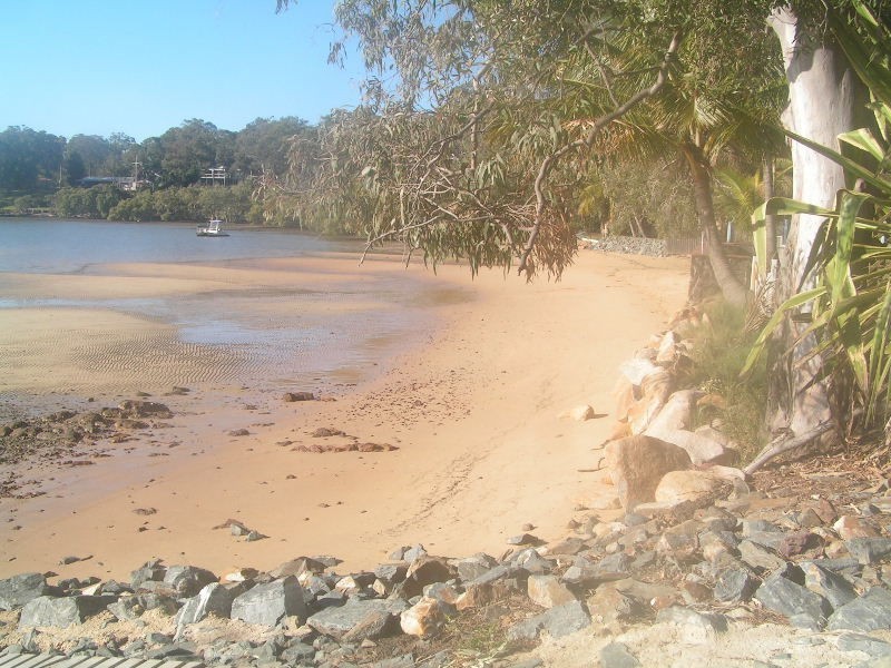 19 Dalpura Street, Macleay Island QLD 4184