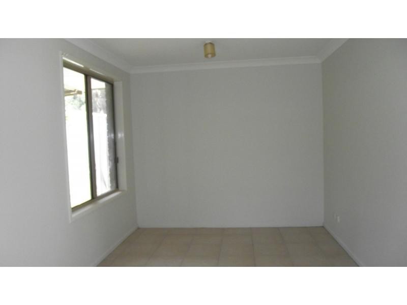 92 Lucas Street, Lamb Island QLD 4184