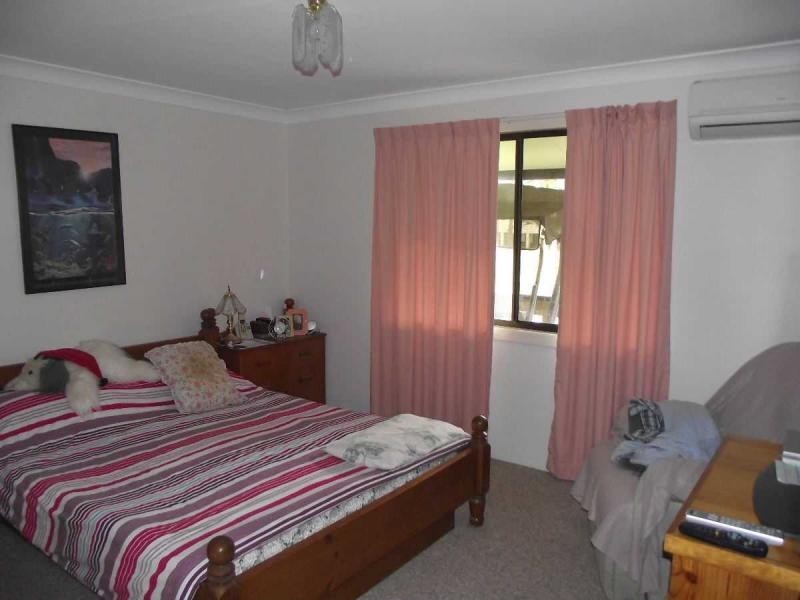 30 Perulpa Drive, Lamb Island QLD 4184