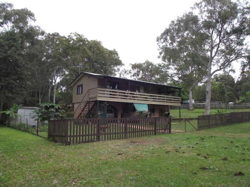 30 Perulpa Drive, Lamb Island QLD 4184