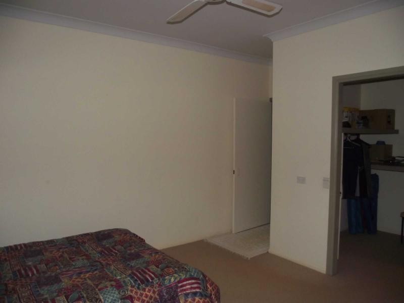 34 Noyes Parade, Karragarra Island QLD 4184