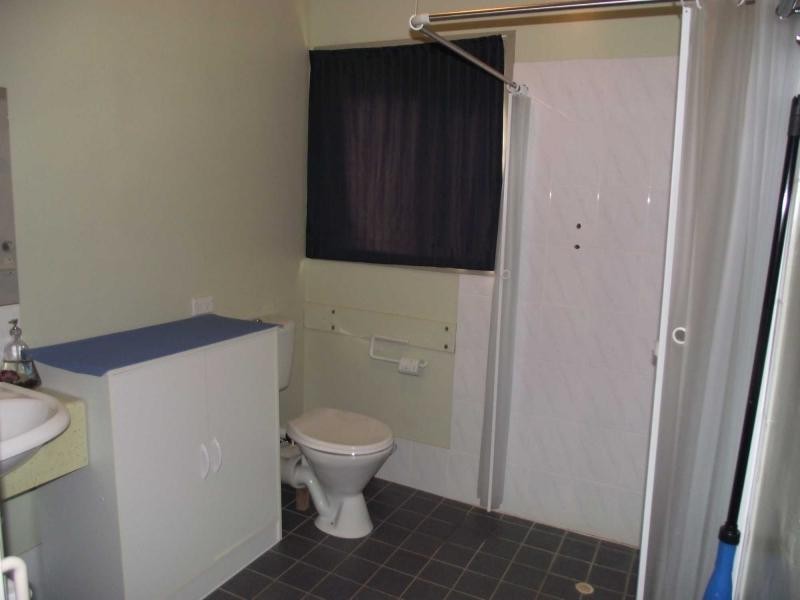 34 Noyes Parade, Karragarra Island QLD 4184