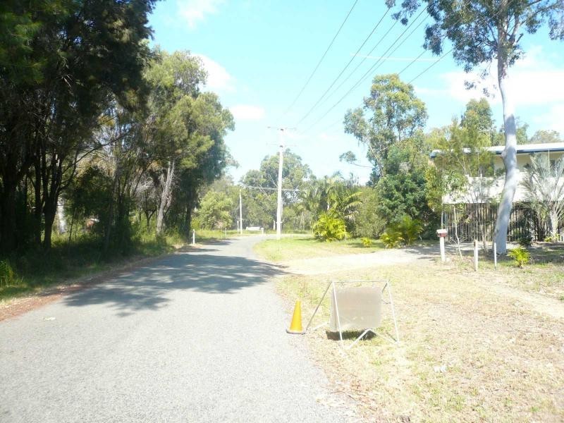 36 Calm Waters Crescent, Macleay Island QLD 4184
