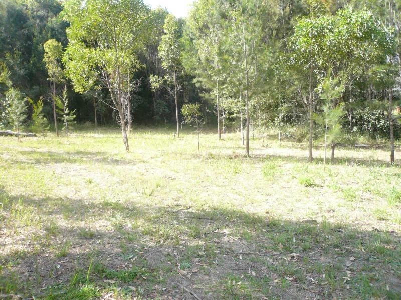 57 Scotts Road, Macleay Island QLD 4184