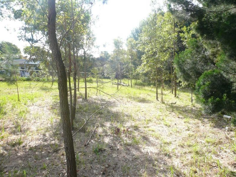 57 Scotts Road, Macleay Island QLD 4184