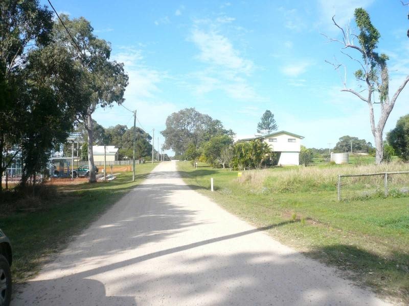 57 Scotts Road, Macleay Island QLD 4184