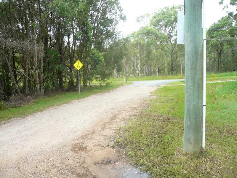 4 Wanda Street, Macleay Island QLD 4184