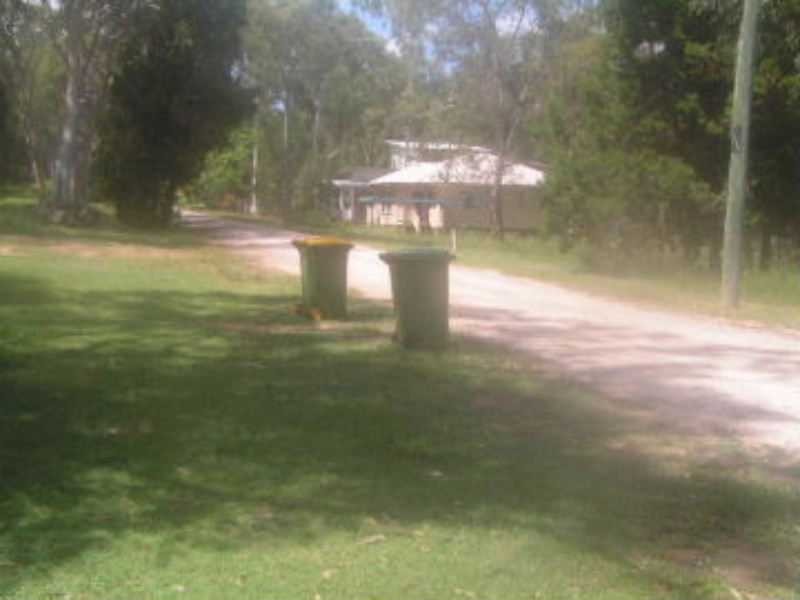 27 Tingara Street, Macleay Island QLD 4184