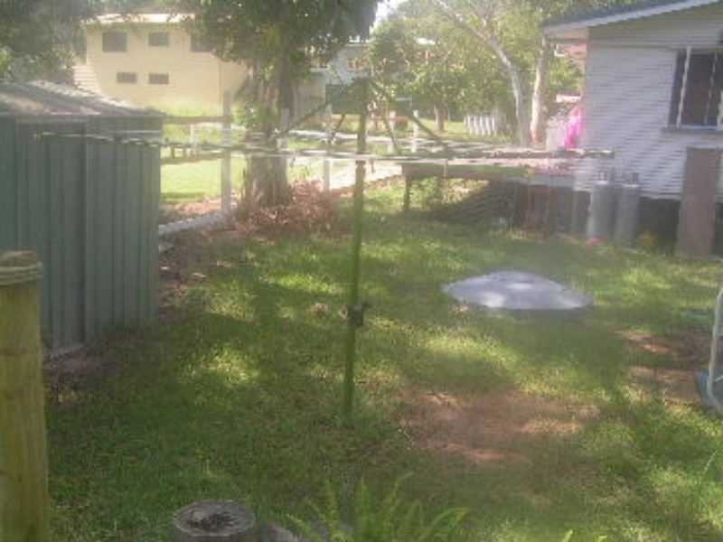 27 Tingara Street, Macleay Island QLD 4184