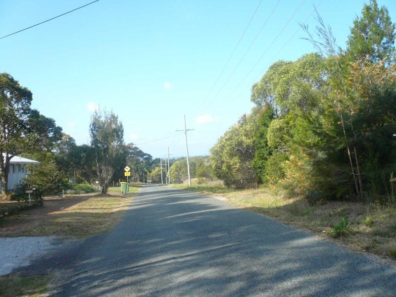 21 Pelican Street, Macleay Island QLD 4184