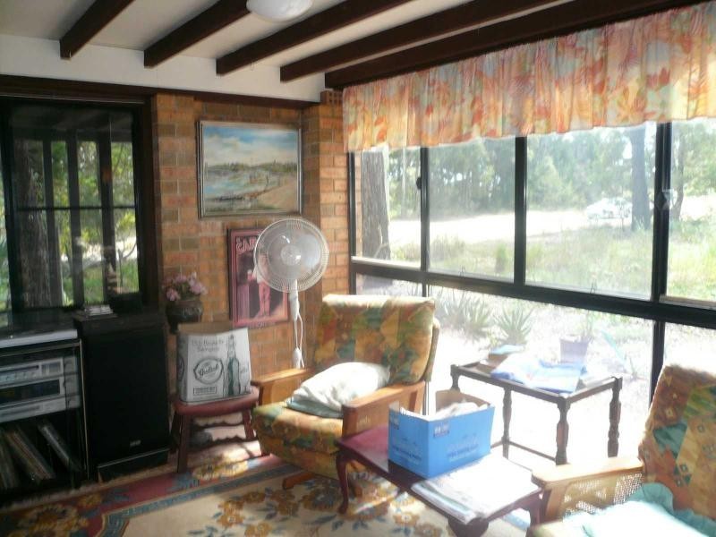 1 Blue Vista Street, Macleay Island QLD 4184