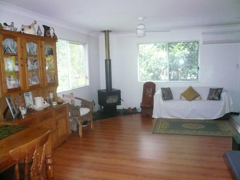 20 Devaney Street, Macleay Island QLD 4184