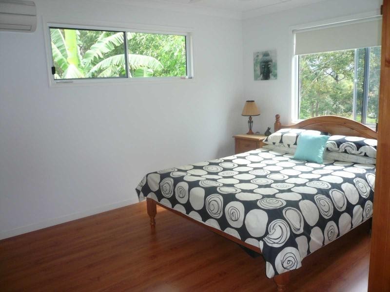 20 Devaney Street, Macleay Island QLD 4184