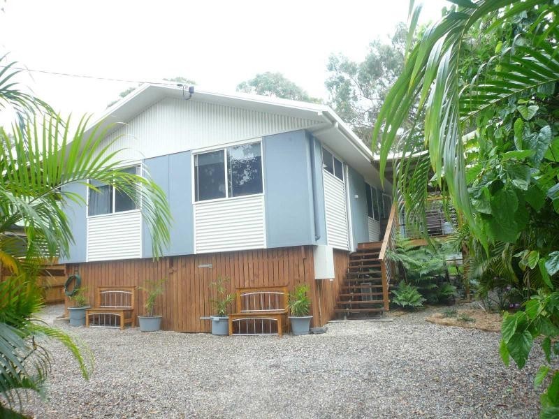 20 Devaney Street, Macleay Island QLD 4184