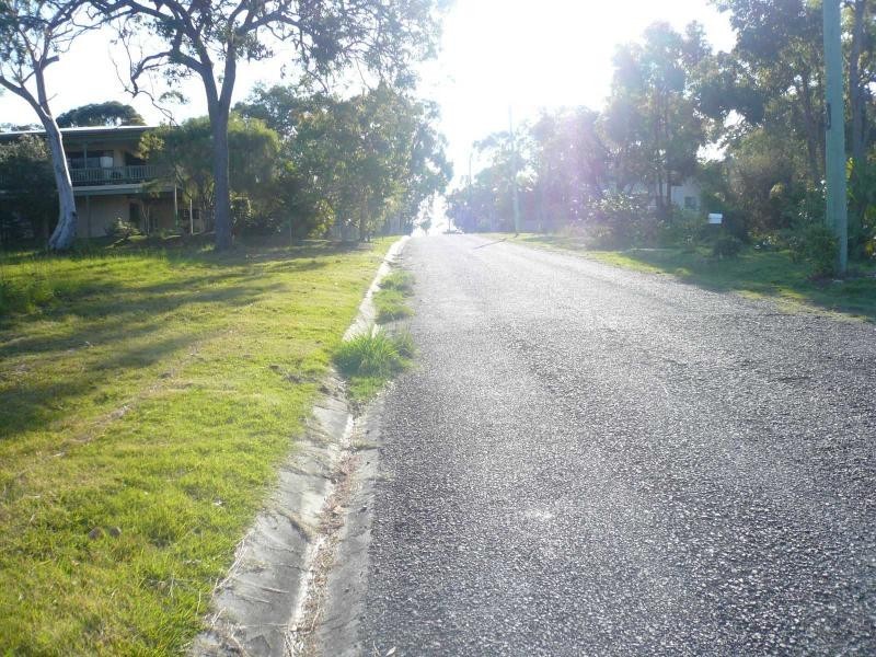 28 Kooberry Street, Macleay Island QLD 4184