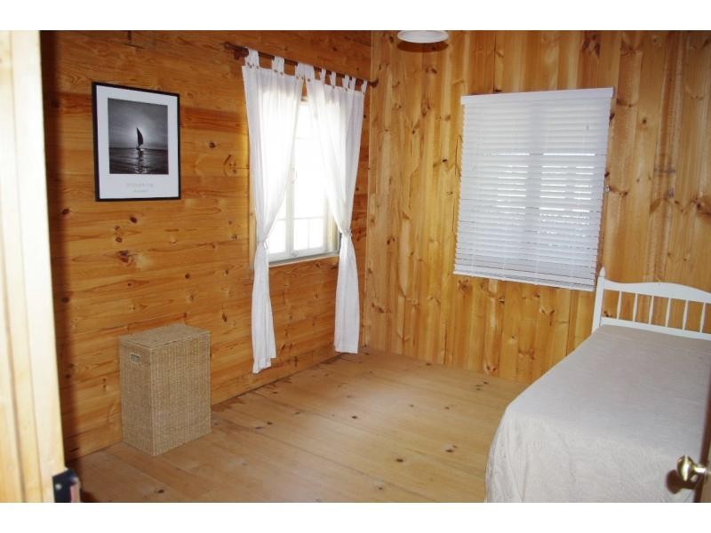 31 Calm Waters Crescent, Macleay Island QLD 4184