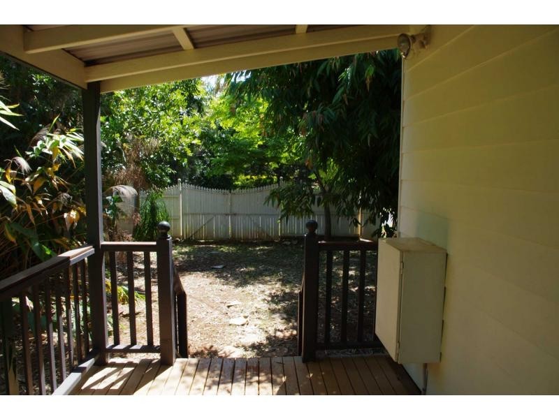 60 Treasure Island Avenue, Karragarra Island QLD 4184