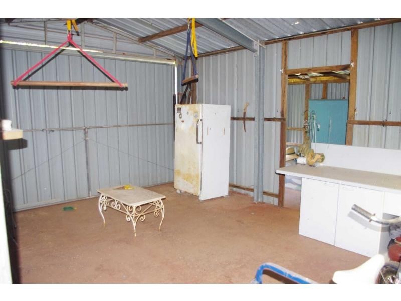 10 Noyes Parade, Karragarra Island QLD 4184