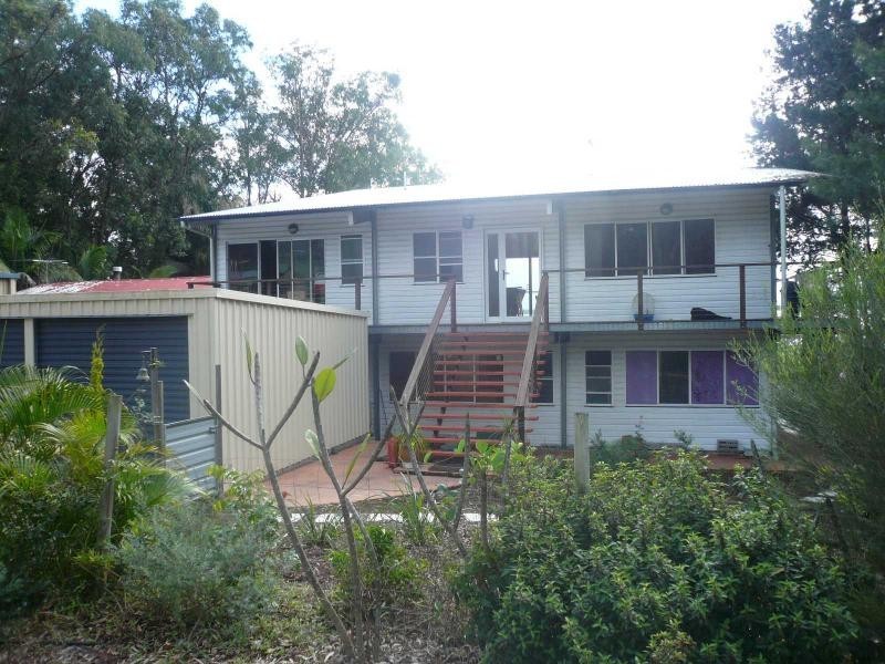 17 Attunga Street, Macleay Island QLD 4184