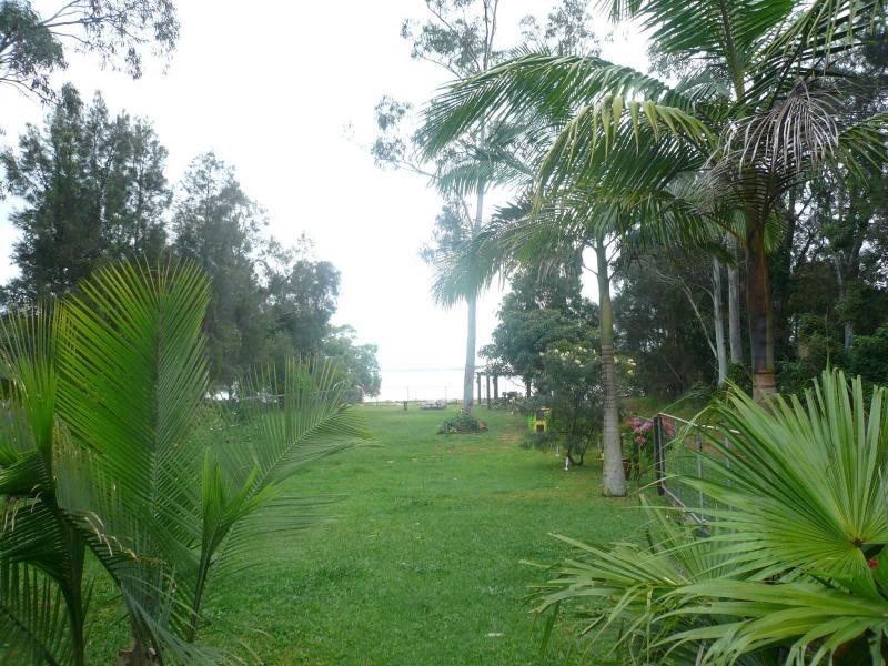 46 Western Road, Macleay Island QLD 4184