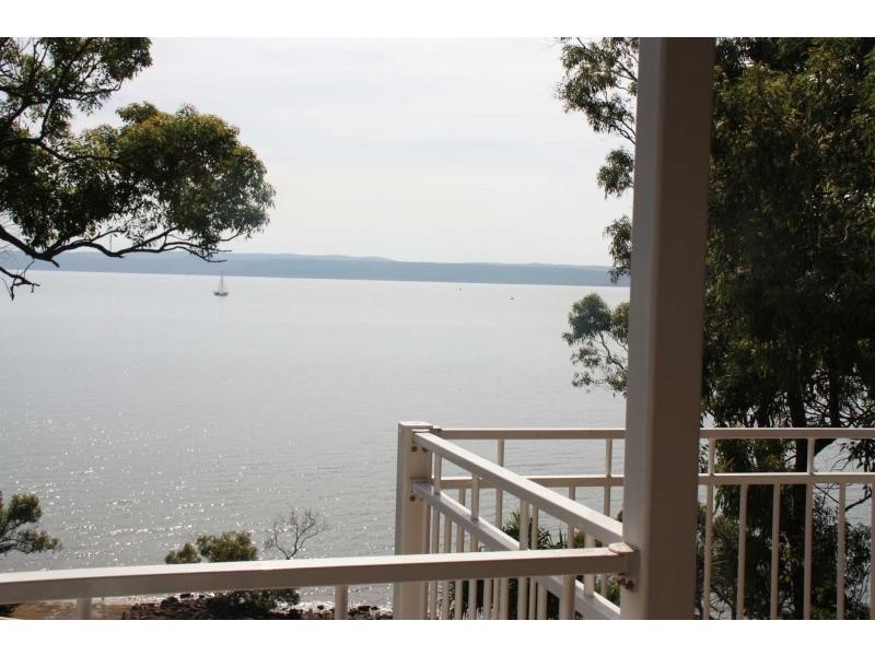 115 Beelong Street, Macleay Island QLD 4184